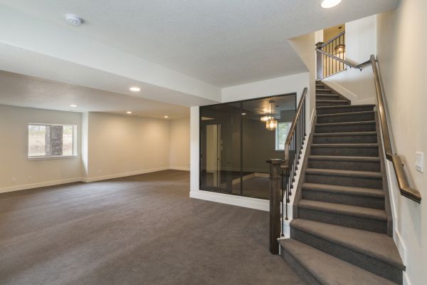 Basement Staircase Service