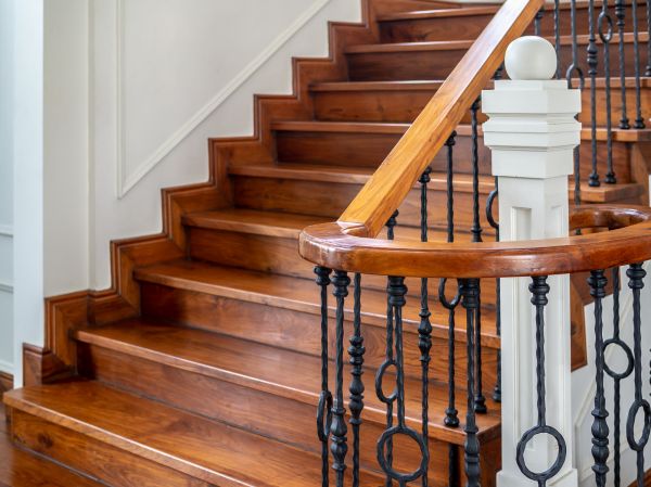 Hardwood Staircase Refinishing