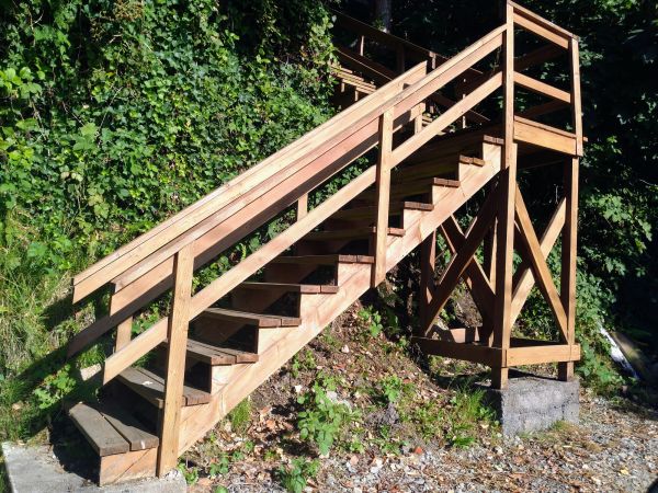 Custom Stairs Installation