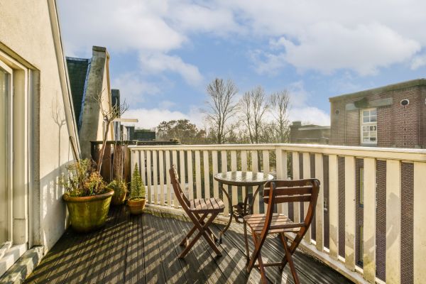 Balcony Rail Repair
