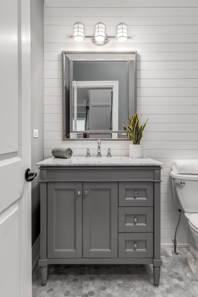 Bathroom Cabinet Resurfacing