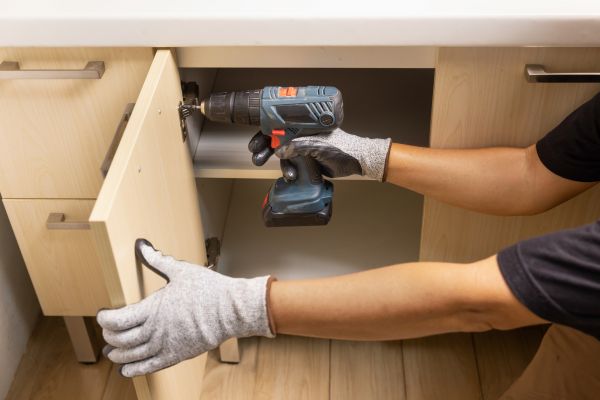 Cabinet Doors Repair