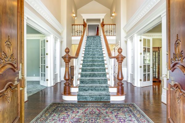Apartment Staircase Repair
