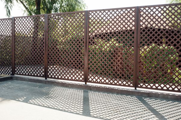 Privacy Trellis Installation