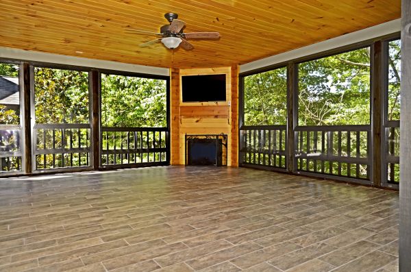 Enclosed Deck Building