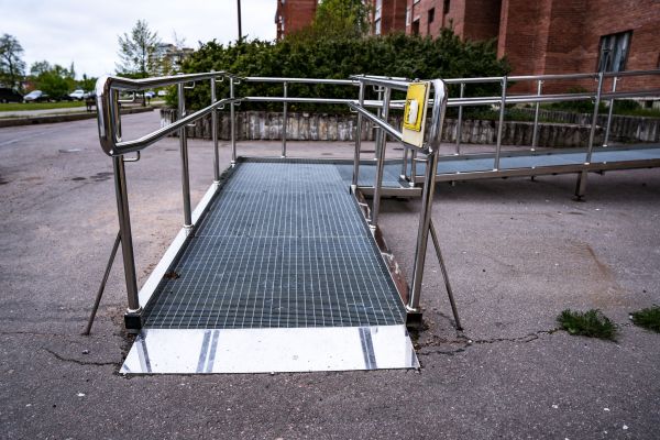 Deck Ramp Building