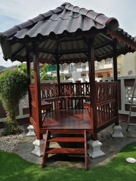 Hexagonal Gazebo Installation