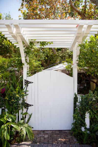 Custom Pergola Installation