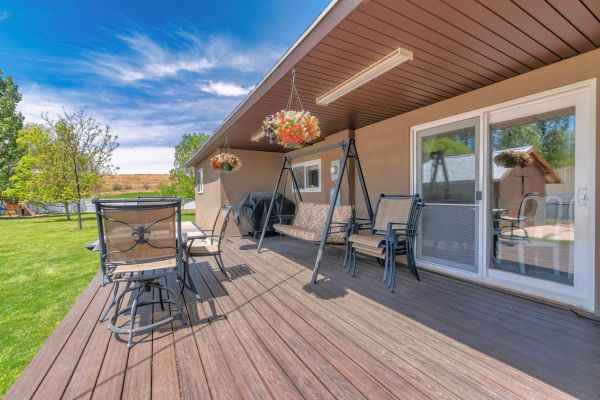 Outdoor Wooden Flooring