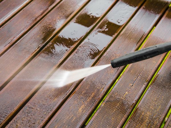 Deck Carpentry Service